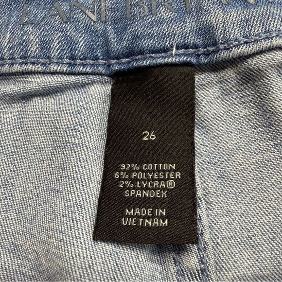 Lane Bryant Distressed Star Denim Shorts Roll Cuffs Plus Sz 26 - Picture 12 of 14